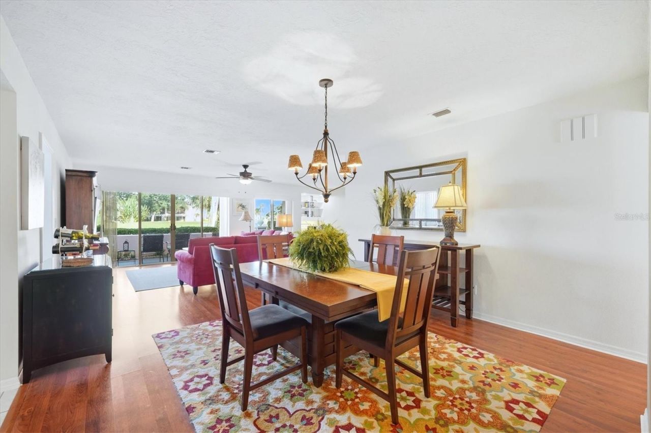 308 Cerromar Way N, Unit 19, Venice, FL 34293 Photo