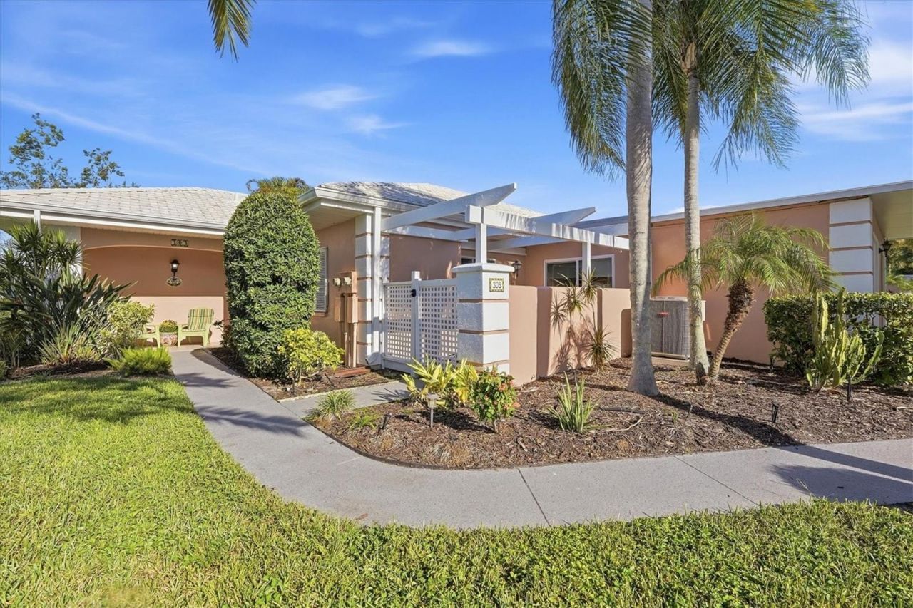 308 Cerromar Way N, Unit 19, Venice, FL 34293 Photo