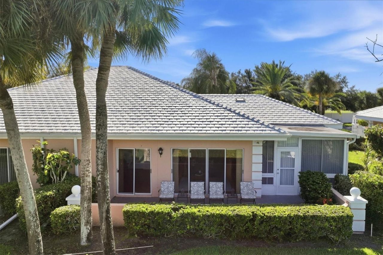 308 Cerromar Way N, Unit 19, Venice, FL 34293 Photo