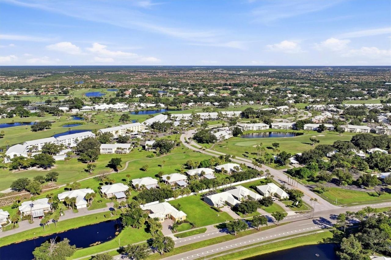308 Cerromar Way N, Unit 19, Venice, FL 34293 Photo