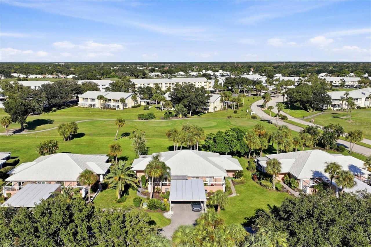 308 Cerromar Way N, Unit 19, Venice, FL 34293 Photo