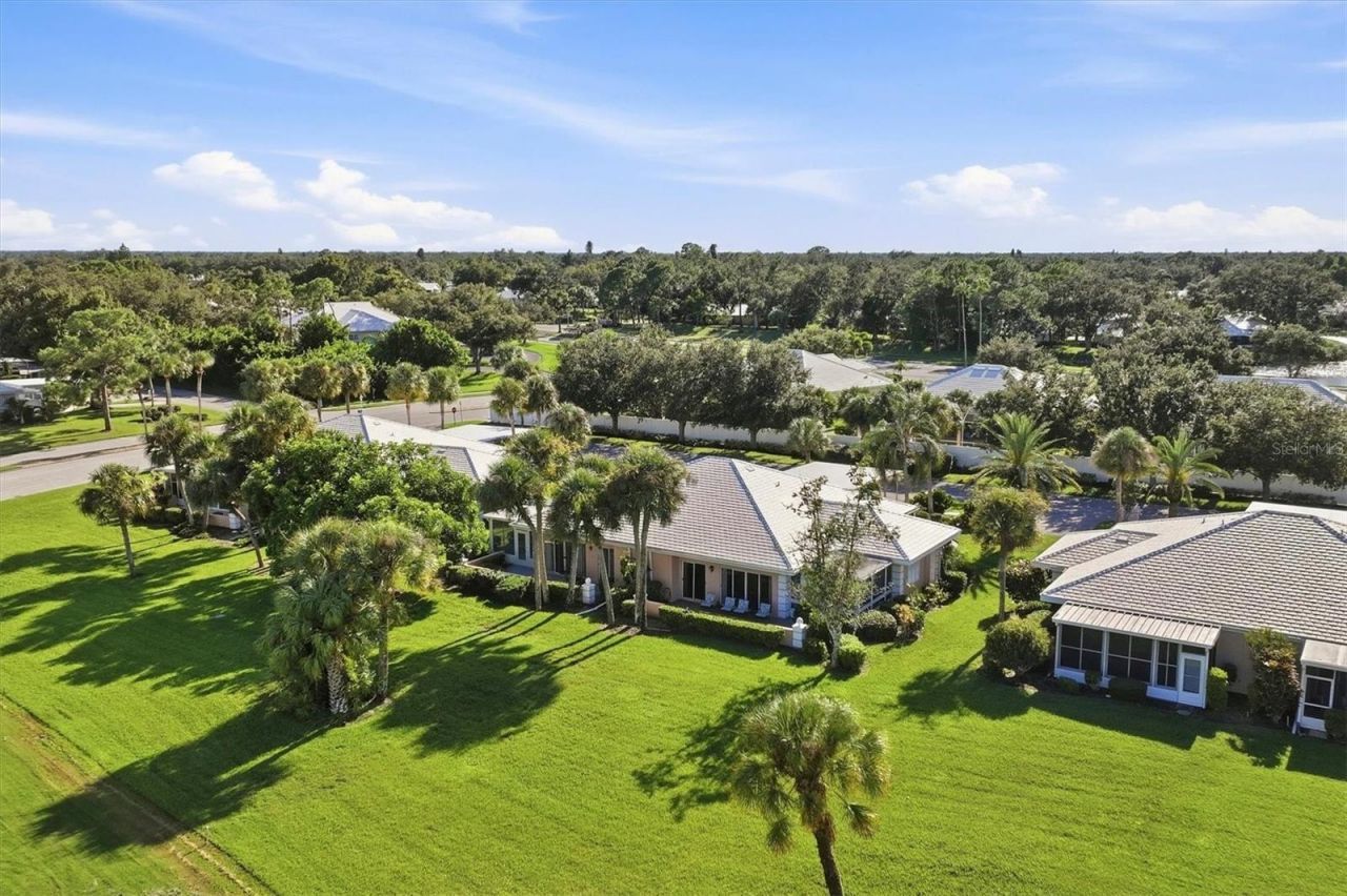 308 Cerromar Way N, Unit 19, Venice, FL 34293 Photo