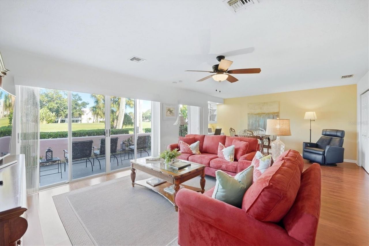 308 Cerromar Way N, Unit 19, Venice, FL 34293 Photo