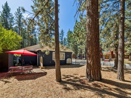 3046 Fresno Avenue, South Lake Tahoe, CA 96150 Photo