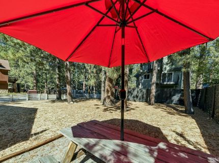 3046 Fresno Avenue, South Lake Tahoe, CA 96150 Photo