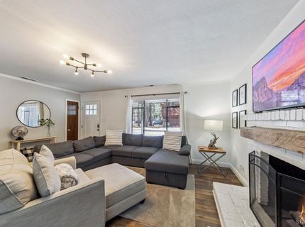3046 Fresno Avenue, South Lake Tahoe, CA 96150 Photo