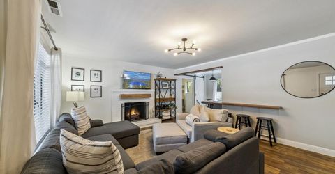 3046 Fresno Avenue, South Lake Tahoe, CA 96150 Photo
