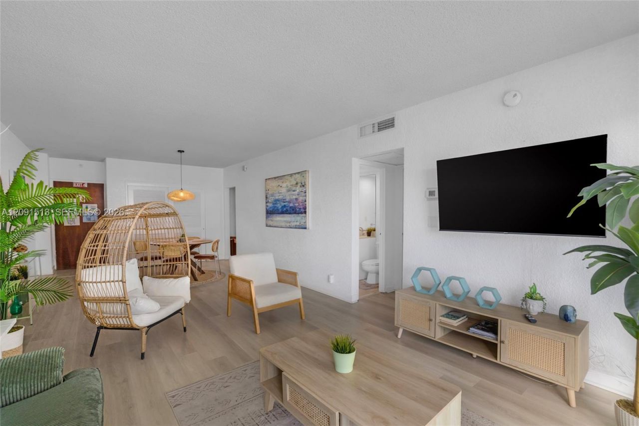 4001 S Ocean Dr , Unit 12D, Hollywood, FL 33019 Photo