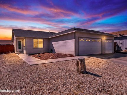 201 Emigrant Way, Fernley, NV 89408 Photo