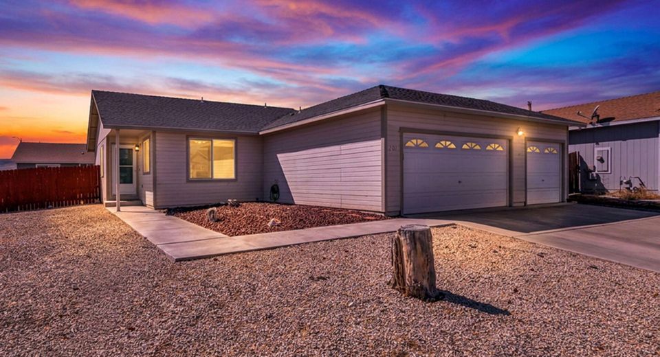 201 Emigrant Way, Fernley, NV 89408 Photo