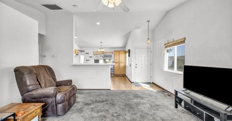 201 Emigrant Way, Fernley, NV 89408 Photo