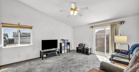 201 Emigrant Way, Fernley, NV 89408 Photo