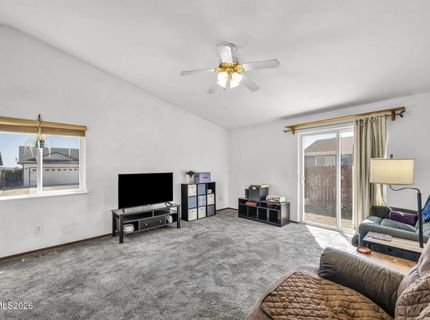201 Emigrant Way, Fernley, NV 89408 Photo