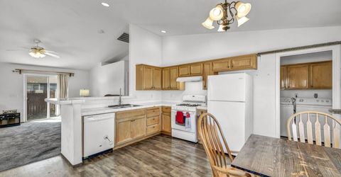 201 Emigrant Way, Fernley, NV 89408 Photo