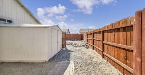 201 Emigrant Way, Fernley, NV 89408 Photo