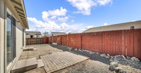 201 Emigrant Way, Fernley, NV 89408 Photo