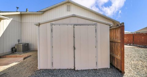 201 Emigrant Way, Fernley, NV 89408 Photo