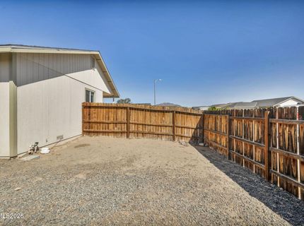 201 Emigrant Way, Fernley, NV 89408 Photo