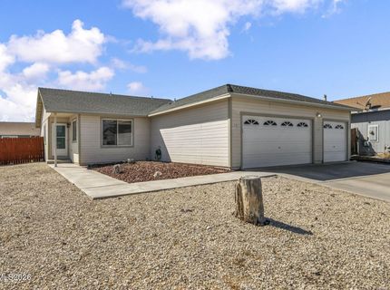 201 Emigrant Way, Fernley, NV 89408 Photo