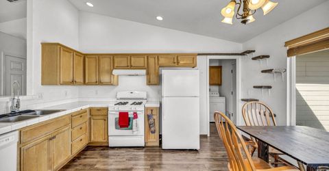 201 Emigrant Way, Fernley, NV 89408 Photo