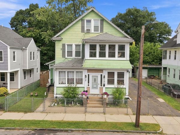 249-251 College Street, Springfield, MA 01109