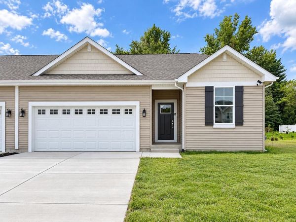 1571 Meadowview COURT, Whitewater, WI 53190