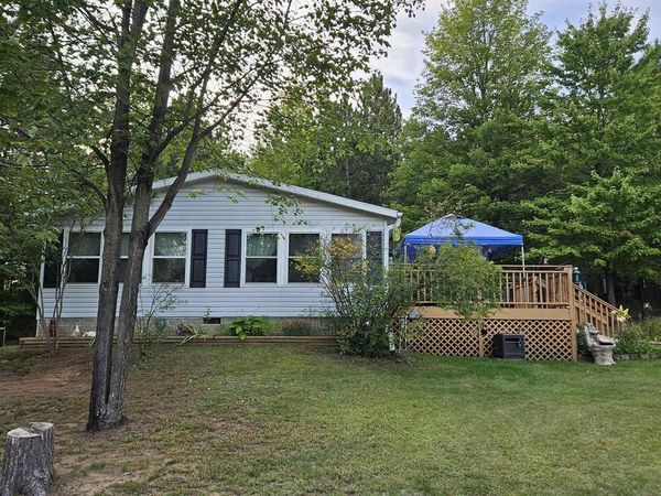 W4965 N PATHFINDER CIRCLE, Shawano, WI 54166
