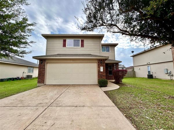 102 Adame LN, Hutto, TX 78634