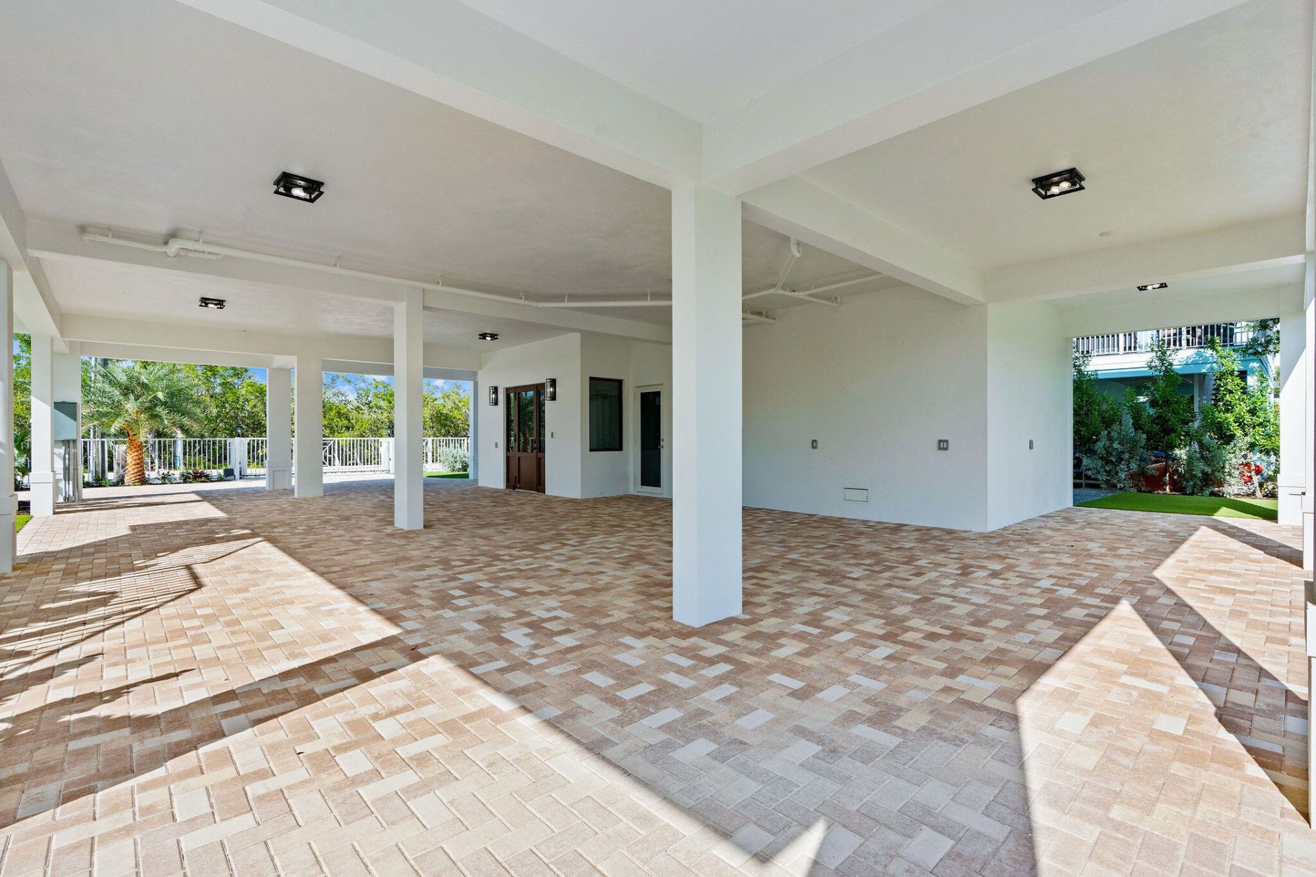 195 Ojibway Avenue, Tavernier, FL 33070 Photo