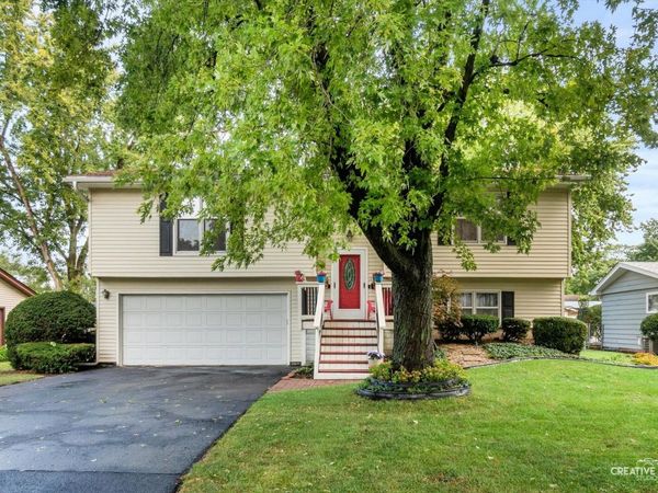 2221 Candleberry Lane , Aurora, IL 60506