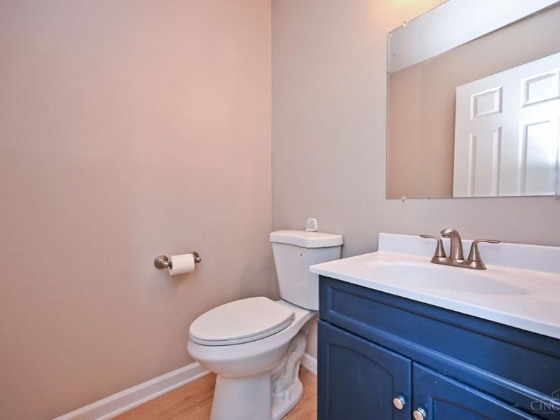 9835 Timbers Drive, Blue Ash, OH 45242 Photo 29