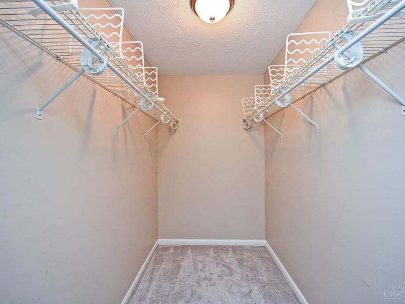 9835 Timbers Drive, Blue Ash, OH 45242 Photo 36