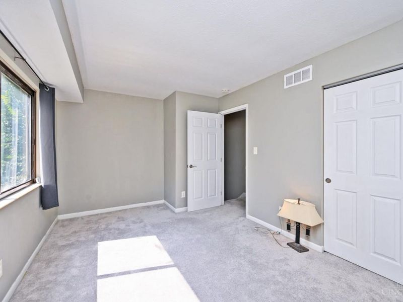 9835 Timbers Drive, Blue Ash, OH 45242 Photo 41