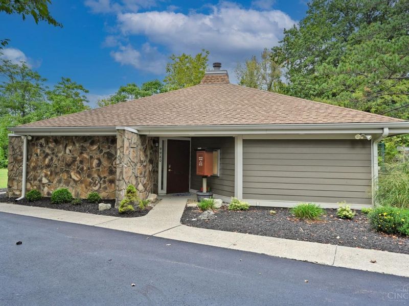 9835 Timbers Drive, Blue Ash, OH 45242 Photo 52