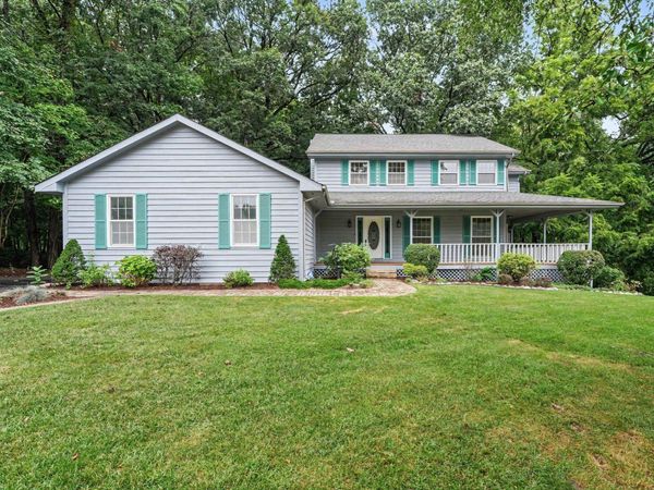 433 Brookshire Court , Valparaiso, IN 46385