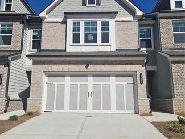 112 East Rope Mill Court, Unit 3, Holly Springs, GA 30115