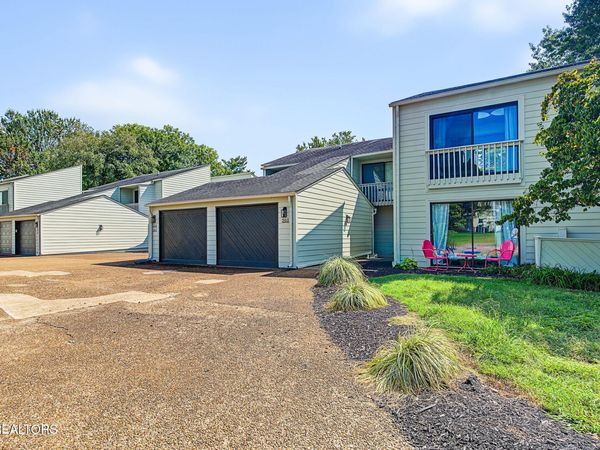 548 Lost Tree Lane, Farragut, TN 37934