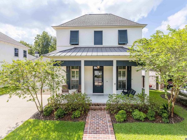 1914 Sugar Cane Ln, Baton Rouge, LA 70810