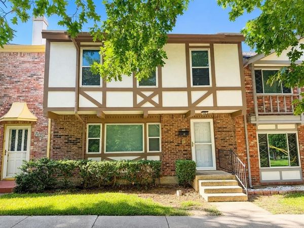 368 Westview Terrace , Arlington, TX 76013