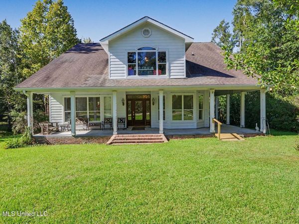 7071 Bayou Talla Lane, Kiln, MS 39556