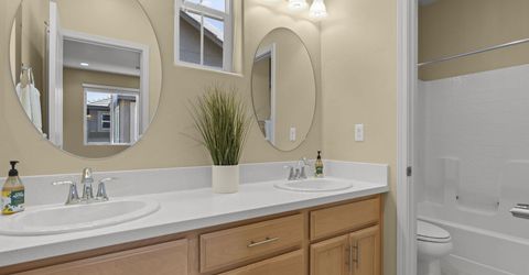 6650 Russian Thistle Drive, Sparks, NV 89436 Photo