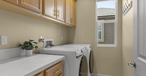 6650 Russian Thistle Drive, Sparks, NV 89436 Photo