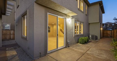 6650 Russian Thistle Drive, Sparks, NV 89436 Photo