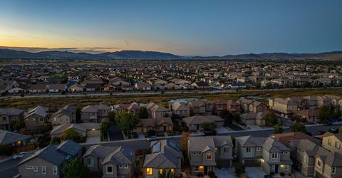 6650 Russian Thistle Drive, Sparks, NV 89436 Photo