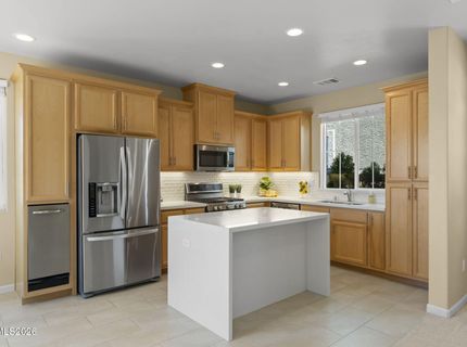 6650 Russian Thistle Drive, Sparks, NV 89436 Photo