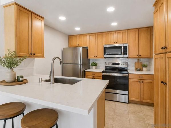 10767 San Diego Mission Road , Unit 213, San Diego, CA 92108