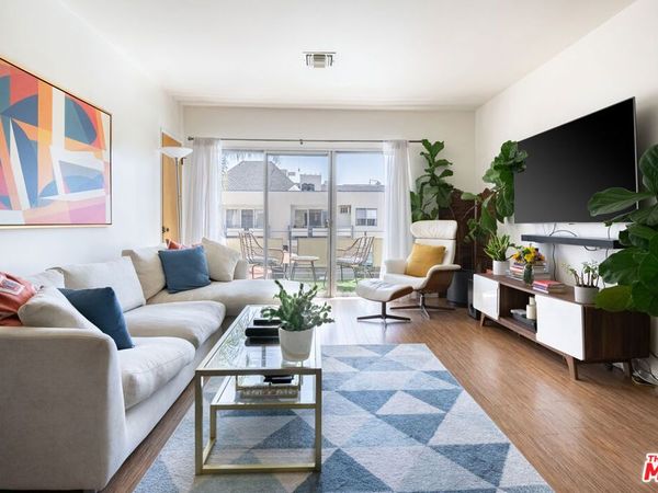 1233 N Laurel Avenue , Unit 214, West Hollywood, CA 90046