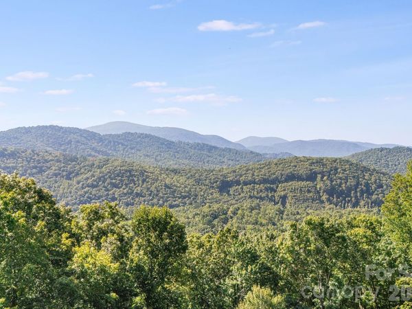 107 Copperhead Cove , Fairview, NC 28730