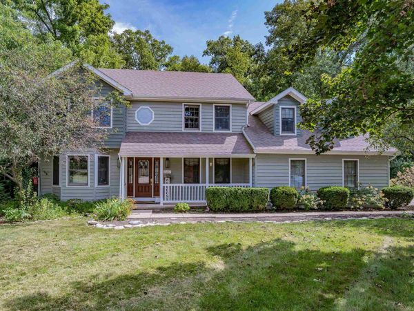 7107 Pine Lake Road, Fort Wayne, IN 46814