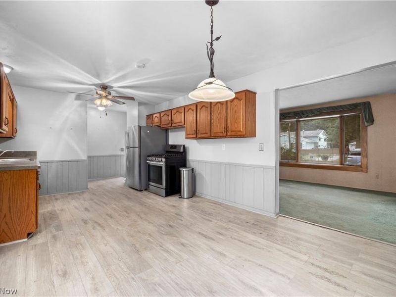 5742 Pleasant Street, North Ridgeville, OH 44039 Photo 11